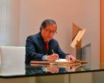 El presidente Gustavo Petro se ha dedicado a atacar a los medios que critican su gestión o que hacen denuncias que golpean a su Gobierno. FOTO Colprensa