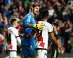 El reencuentro entre Thibaut Courtois y Falcao. FOTO EFE
