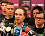 El exmandatario dijo tener “una responsabilidad con Medellín”, asegurando que vive un momento difícil “marcado por la corrupción, la politiquería, el clientelismo y un abandono total”. FOTO: PRENSA FEDERICO GUTIÉRREZ