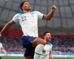 Inglaterra hace valer su condición de favorito en su debut. FOTO: @fifaworldcup_es