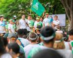 Esteban Restrepo lanzó su candidatura en marzo pasado. Muchos lo han criticado porque está haciendo una campaña anticipada, pues no tiene que recoger firmas, en tanto tiene aval de Independientes. FOTO Cortesía