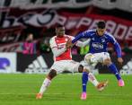 Daniel Cataño generó nuevamente polémica por una jugada en el clásico ante Santa Fe. FOTO COLPRENSA