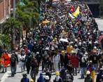En Medellín habrá 2.268 efectivos de la Policía garantizando la seguridad en la marcha. FOTO Manuel saldarriaga