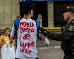Durante la marcha del 20 de enero de 2019, Alan fue golpeado, insultado y amenazado por varias personas. La policía no lo protegió y antes lo obligó a retirarse. FOTO JULIO C. HERRERA
