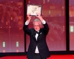 Michael Douglas en la ceremonia de entrega de la Palma de Oro honorífica en Cannes. FOTO: GETTY