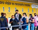 Actualmente el uso de tapabocas es obligatorio en aeropuertos. FOTO: Jaime Pérez - Archivo EC