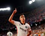 El delantero barranquillero Rafael Santos Borré es una de las estrellas del Frankfurt. FOTO: TOMADA DEL TWITTER DE @PSierraR