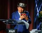 El premio a Egidio Cuadrado se otorgó durante la semana Latin GRAMMY que culminará con la versión 22 de la entrega anual de premios y se trasmitirá en vivo por Univisión este 18 de noviembre. FOTO GETTY