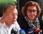 El candidato a la Presidencia Rodolfo Hernández junto a su esposa Socorro Oliveros. FOTO: EFE