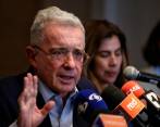 Álvaro Uribe interpuso una tutela en la Corte Constitucional porque consideró que se le vulneraron sus derechos al buen nombre y la honra. FOTO Colprensa