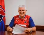 El técnico uruguayo está desde septiembre del 2021 a cargo del primer equipo del DIM. 