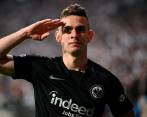 Rafael Santos Borré acumula 44 partidos con el Frankfurt; 31 en la Bundesliga (8 goles), 12 en la Liga Europa (3) y uno en la Copa de Alemania (0). FOTOS GETTY