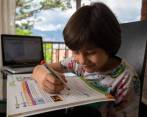 La pandemia trajo cambios en el proceso educativo, sin embargo, aún es pronto para saber de qué magnitud son los retrasos o en qué hubo avances. FOTO CARLOS ALBERTO velásQUEZ