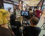 Rodaje de la película Sandra, de la directora paisa Yennifer Uribe, en el centro comercial Mayorca de Sabaneta en 2021 . FOTO el colombiano