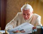 Joseph Ratzinger, quien fue elegido papa en abril de 2005, renunció en 2013 a ser el máximo jerarca de la Iglesia Católica. FOTO: AGENCIA EFE
