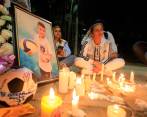 El homenaje se hizo en el parque del barrio donde ocurrió el accidente. Fotos: Esneyder Gutiérrez