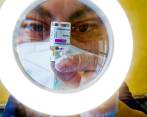 Poco más del 2 % del total de la población nigeriana fue vacunada contra el coronavirus con la pauta completa. FOTO: EFE/ Ciro Fusco