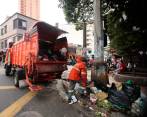 El cargue lateral es utilizado en varias de las grandes urbes. Tiene ventajas logísticas y ambientales frente al cargue trasero. En Medellín se implementará en Laureles y el Centro. 