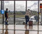 Los pasajeros deben llegar mínimo con dos horas para evitar contratiempos con sus vuelos. FOTO: ARCHIVO