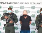 Según las autoridades, alias “Yeison” tenía orden de captura por diversos delitos y fue capturado en un inmueble de Yarumal. FOTO CORTESÍA