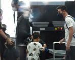 Lionel Messi juega actualmente en el PSG de Ligue 1 (esta foto no corresponde al momento en el que fue visto, es de un día anterior). FOTO CORTESÍA TWITTER @angelrodriofi