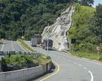 El paquete de la segunda ola de megaobras 5G está conformado por las dobles calzadas Villeta - Guaduas, Calarcá - La Paila, Popayán - Pasto, Zipaquirá - Barbosa (Santander), Barbosa (Antioquia) - Bucaramanga, Sogamoso - Aguazul, Santuario - Caño Alegre, Duitama - Pamplona y Ocaña - Cúcuta. FOTO Archivo