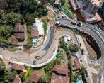 El intercambio vial del Esmeraldal será inaugurado hoy, tras una serie de inconvenientes que causaron un retraso en la entrega de la obra.