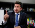 El exministro defendió que el país necesita cambiar sus aviones por temas de soberanía, protección de los pilotos y lucha contra el narcotráfico. FOTO COLPRENSA