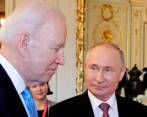 Los presidentes Joe Biden y Vladimir Putin han tenido algunos encuentros personales, de los cuales no ha salido un acuerdo que recomponga la relación. FOTO: Getty (Archivo) 