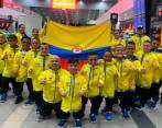 Alexis Calvo, en la foto del círculo, es el presidente del seleccionado nacional de talla baja. FOTO cortesía selección colombia