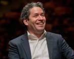 Gustavo Dudamel empezará su nuevo cargo en 2026. FOTO Efe