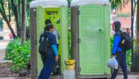 Las baterías sanitarias recién instaladas están repartidas así: 5 en el Parque San Antonio, 2 en la Veracruz, 3 en el Parque Berrío, 2 en el Parque Bolívar, 2 en la Avenida del Ferrocarril con Colombia, 2 en la Plaza Botero, 2 en el Parque del Periodista, 2 en la Avenida de Greiff y 2 en el Parque de las Luces. Foto: Esneyder Gutiérrez 