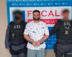 Según la Fiscalía, el hombre capturado se trataría de alias “Confite” y sería líder de la banda Caicedo. FOTO: CORTESÍA FISCALÍA