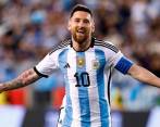 Messi, de 35 años de edad, dice que su historia en el fútbol no ha acabado. FOTO AFP