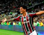 En cada fecha del fútbol brasileño se volvió habitual ver las celebraciones de Germán Cano, que no se cansa de romper redes. FOTO EFE