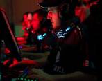 Hoy los videojuegos son un espacio de relajación y esparcimiento donde la sensación de control y logro genera la satisfacción que tal vez no se tiene en el resto del día. Foto: EFE