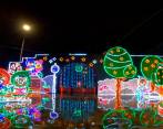 Así se ve encendido el alumbrado navideño de Medellín