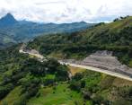 Tramo de 1,7 kilómetros a entregar tiene lugar en la vía que lleva a Amagá, sobre el sector de Paso Nivel. FOTO: Cortesía 