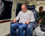 El avión FAC 0002 en el que Gustavo Petro viajaba fue sometido a revisión tras lo ocurrido intentando aterrizan en Cali. FOTO: COLPRENSA
