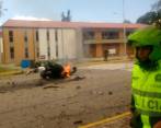 La camioneta-bomba explotó dentro de las instalaciones de la Escuela de Cadetes General Francisco de Paula Santander, en Bogotá, en 2019. FOTO: ARCHIVO.