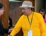 El presidente Gustavo Petro dijo ante las víctimas del conflicto que podría indemnizarlas con créditos del Banco de la República, pero no explicó cómo podría pagarlos. FOTO Cortesía presidencia