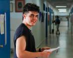Sobre Gabriel Plazas —el mejor puntaje de su generación en una prueba educativa española— cayó un chaparrón de críticas por su decisión de estudiar Filología. Foto: Efe.