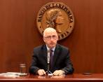Leonardo Villar, gerente del Banco de la República, leyó el comunicado anunciando su decisión de política de monetaria tras la primera reunión de la junta directiva del Emisor. FOTO tomada de BanRep