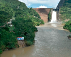 MinAmbiente revisará licencia ambiental de la Central Hidroeléctrica Sogamoso tras cierre abrupto de compuertas. Foto: Isagen. 