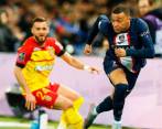 Kylian Mbappé convirtió el el primer tanto al minuto 31. FOTO AFP