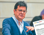 El alto comisionado para la paz, Danilo Rueda, asistió a un debate de control político en la Cámara de Representantes. FOTO Colprensa
