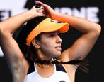 Camila Osorio no fue efectiva en sus servicios y perdió mucha ventaja ante Swiatek. FOTO EFE