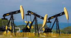 El Ministerio de Minas y Energía también detalló que en enero de 2021 se inició la perforación de un pozo exploratorio y 33 pozos de desarrollo en el país. FOTOILUSTRACIÓN jUAN aNTONIO sÁNCHEZ