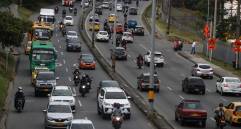 Infringir la medida de pico y placa puede acarrear multas de hasta $523.000, advirtieron las autoridades. FOTO: MANUEL SALDARRIAGA QUINTERO