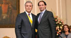 El presidente Iván Duque le dio su voto de confianza a José Manuel Restrepo para liderar el equipo económico. Foto Colprensa